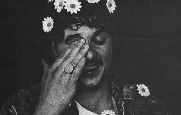 Bradley Simpson - Daisies