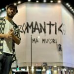 Pinguini Tattici Nucleari - Romantico Ma Muori (ISRC ITM382400179)