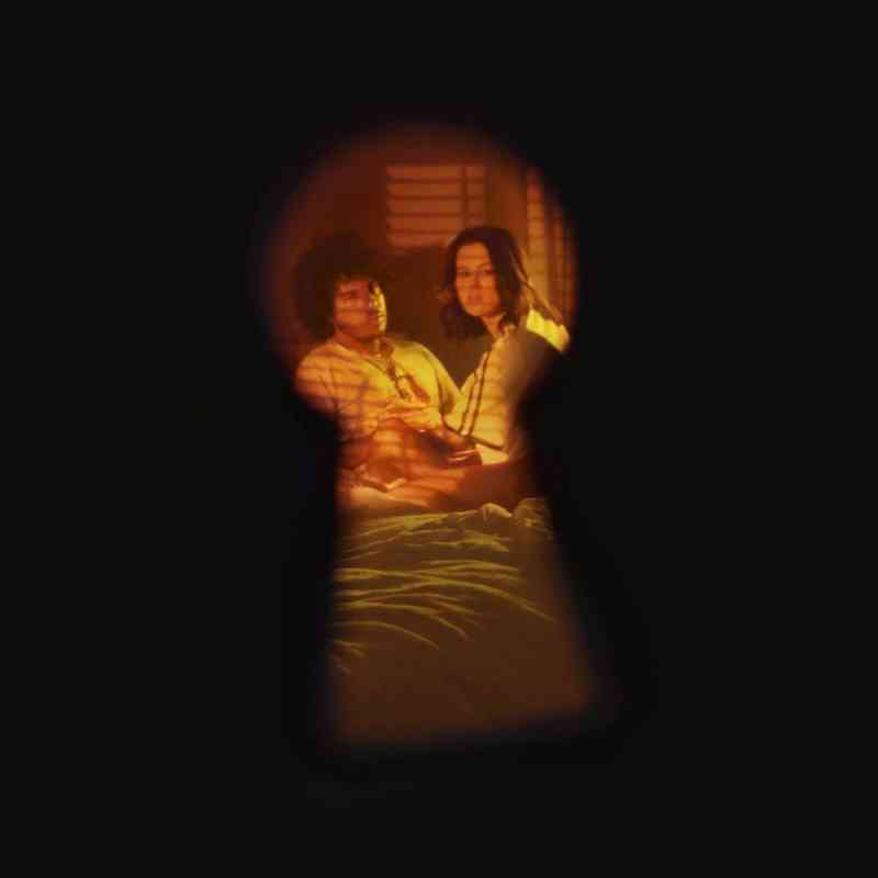 Selena Gomez, benny blanco & Gracie Abrams - Call Me When You Break Up