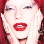 Sophie and the Giants - Pink Champagne