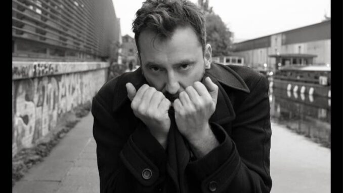 Cesare Cremonini - Ragazze Facili