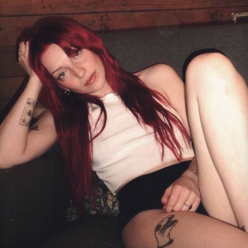 Sophie and the Giants - Loser